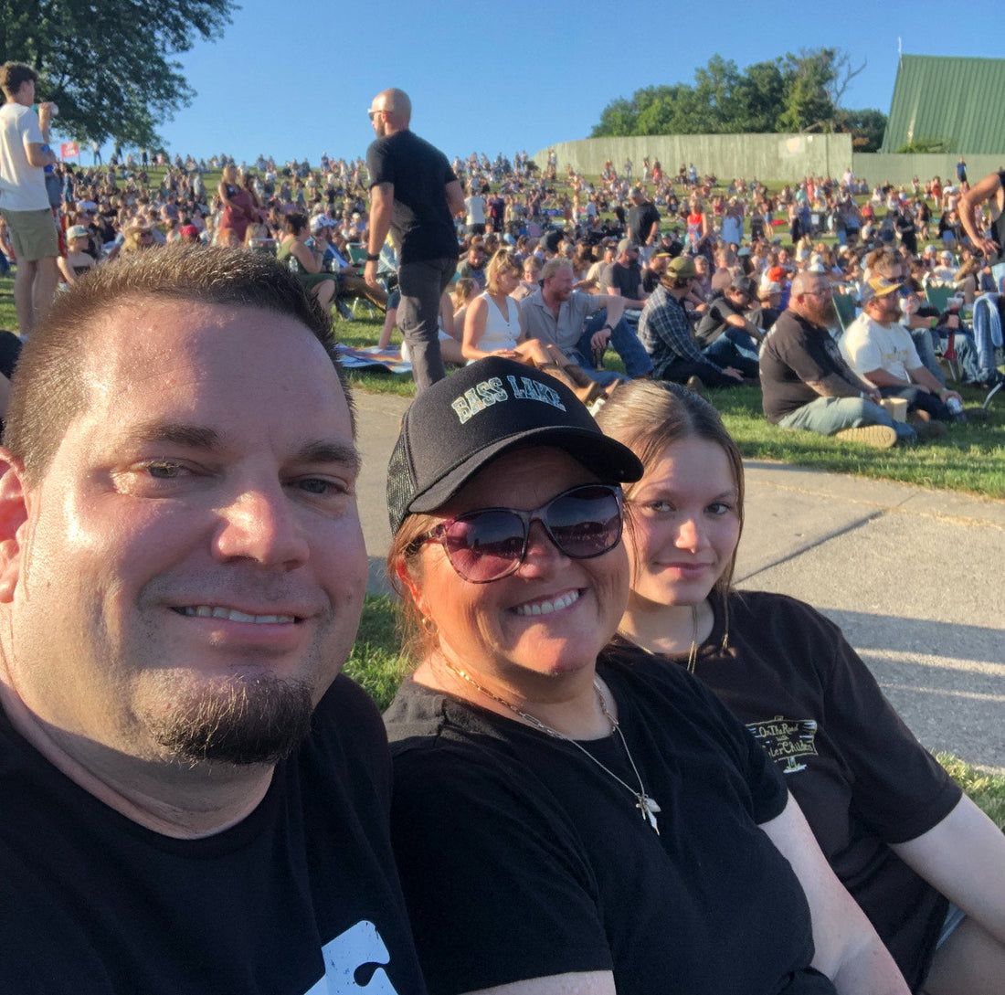 Sunsets, Country Songs & Summer’s Last Hurrah