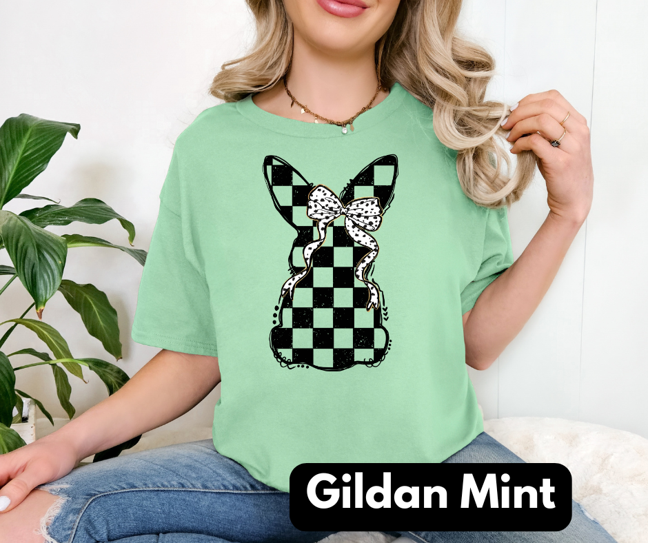 Checkers bunny GILDAN unisex tee